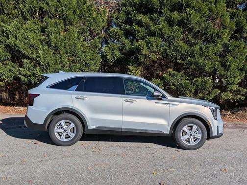 2026 Kia Sorento LX