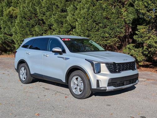 2026 Kia Sorento LX