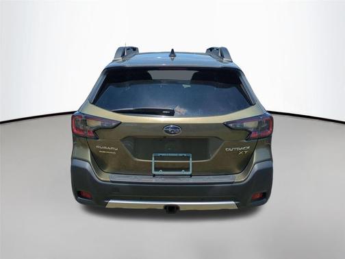 Autumn Green Metallic 2023 Subaru Outback Limited XT