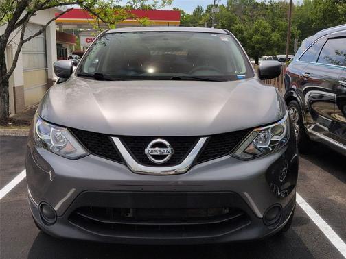 2017 Nissan Rogue Sport S