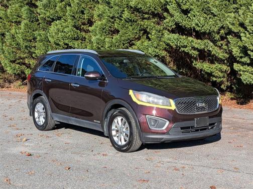2016 Kia Sorento LX