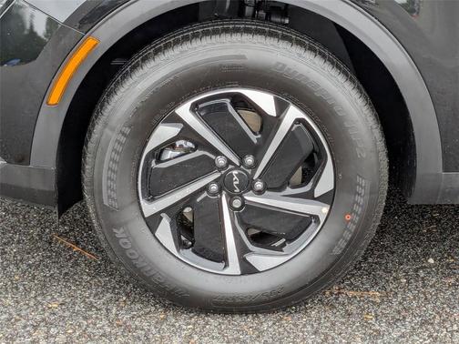 2025 Kia Sportage Hybrid LX