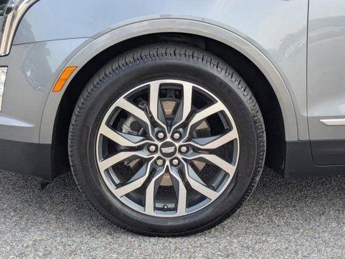 2021 Cadillac XT5 Sport