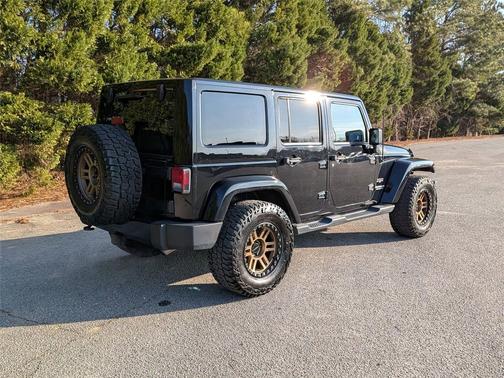 2016 Jeep Wrangler Unlimited Sahara