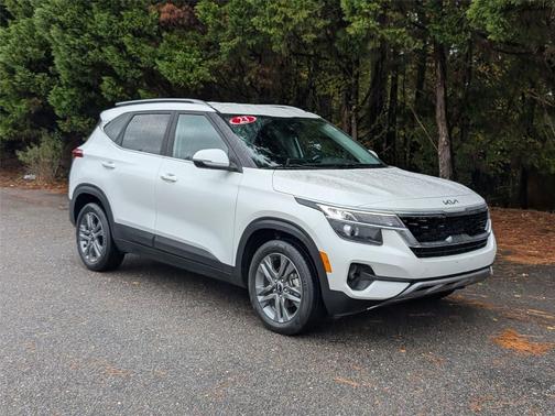 2023 Kia Seltos S