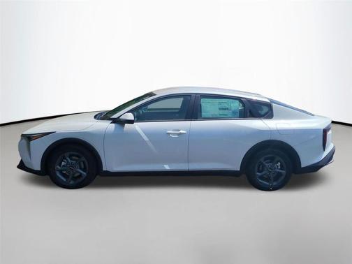 Snow White Pearl 2026 Kia K4 LXS