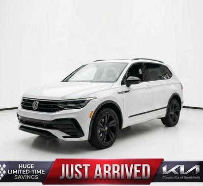 Opal White Pearl 2024 Volkswagen Tiguan 2.0T SE R-Line Black 4MOTION