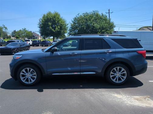 Infinite Blue Metallic Tinted Clearcoat 2021 Ford Explorer XLT