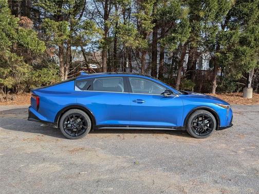 2025 Kia K4 GT-Line Turbo