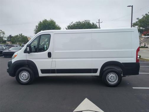 Bright White Clearcoat 2025 RAM ProMaster 2500 Tradesman