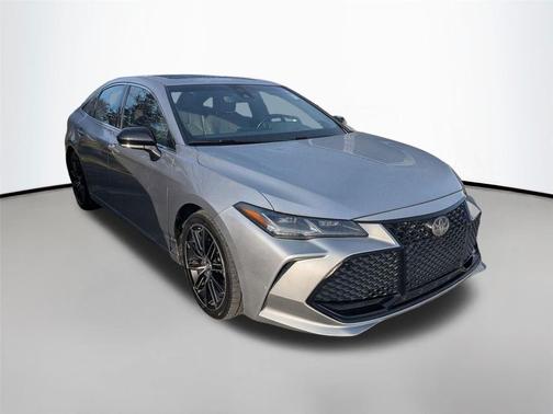 2019 Toyota Avalon Touring