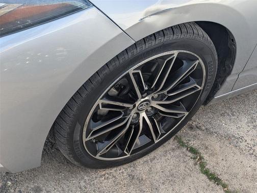 2019 Toyota Avalon Touring