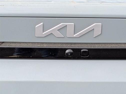 MORNING HAZE 2026 Kia K4 LX