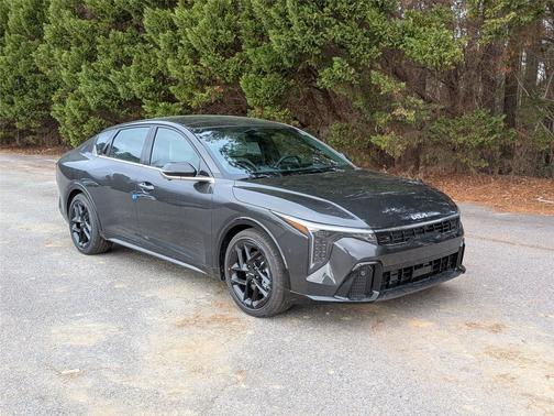 2025 Kia K4 GT-Line Turbo