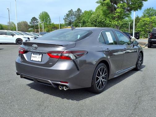 Predawn Gray Mica 2024 Toyota Camry SE