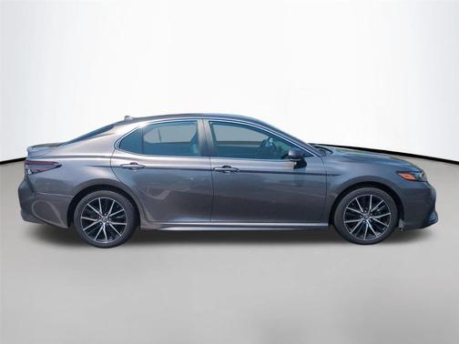 Predawn Gray Mica 2024 Toyota Camry SE