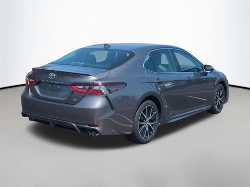 Predawn Gray Mica 2024 Toyota Camry SE