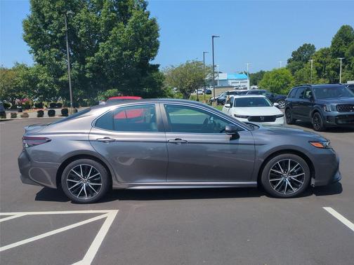 Predawn Gray Mica 2024 Toyota Camry SE