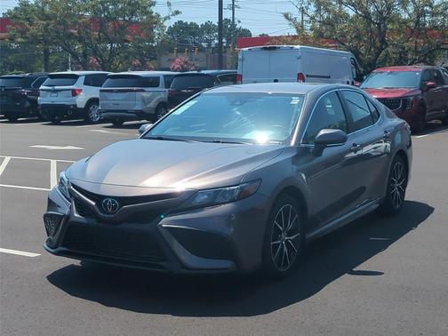 Predawn Gray Mica 2024 Toyota Camry SE