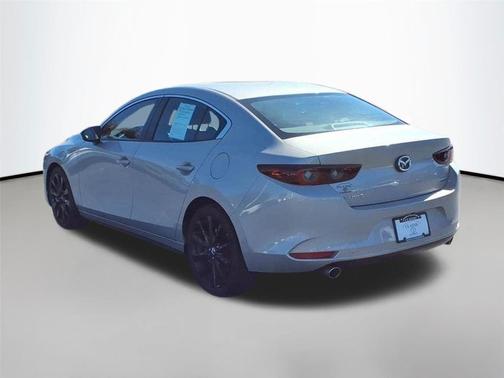 Platinum Quartz Metallic 2024 Mazda Mazda3 2.5 S Select Sport