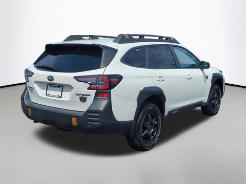 Crystal White Pearl 2025 Subaru Outback Wilderness