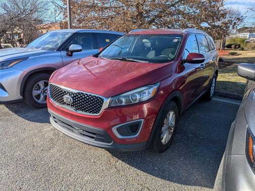 2016 Kia Sorento LX