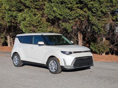 2025 Kia Soul LX