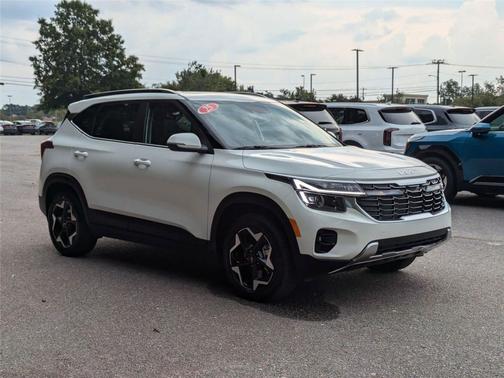 2025 Kia Seltos EX