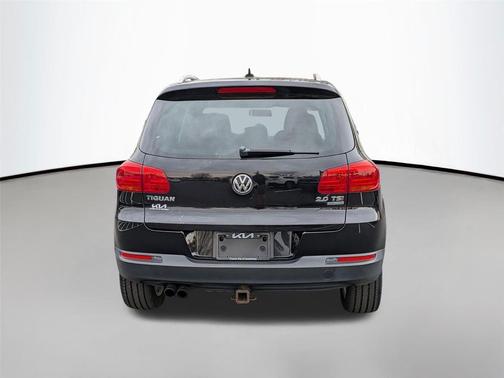 2015 Volkswagen Tiguan 4MOTION Auto SEL