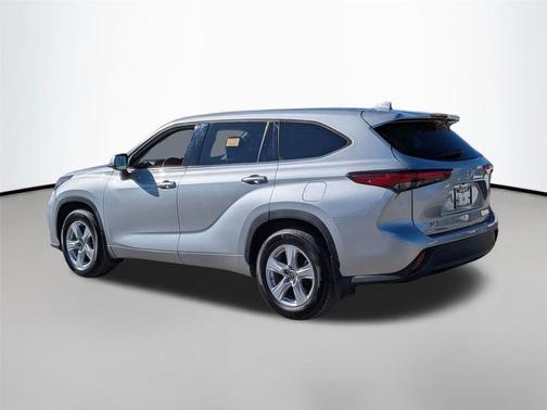 2021 Toyota Highlander L