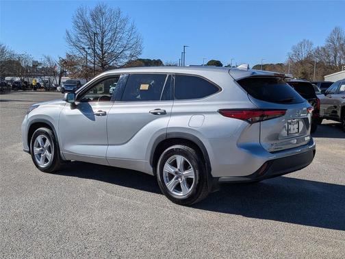 2021 Toyota Highlander L
