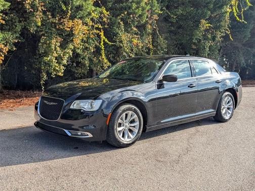 2016 Chrysler 300 S