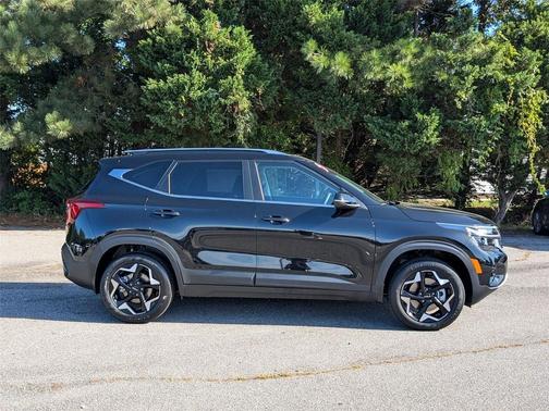 2025 Kia Seltos EX