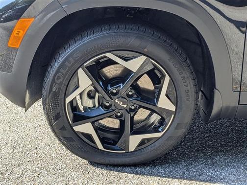2025 Kia Seltos EX