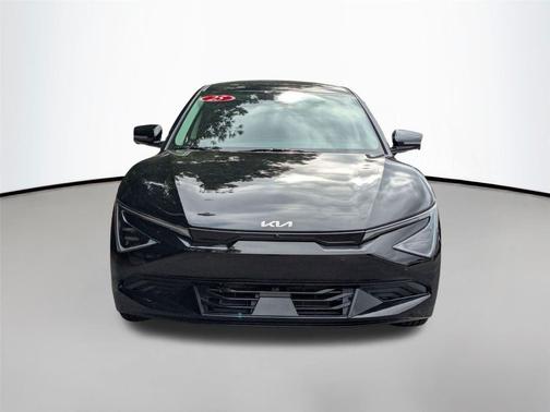 2025 Kia EV6 Wind