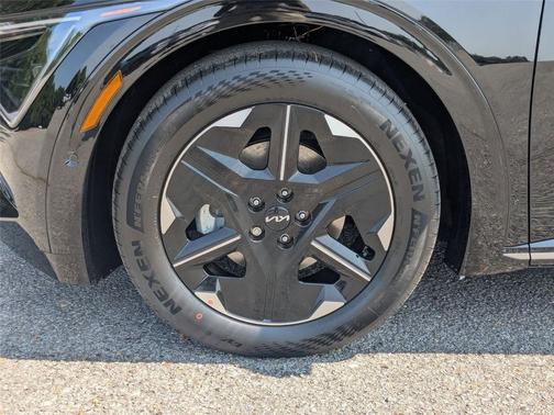 2025 Kia EV6 Wind