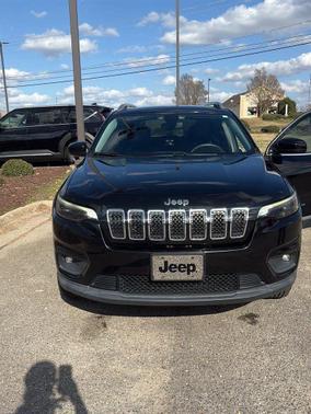 2019 Jeep Cherokee Latitude Plus
