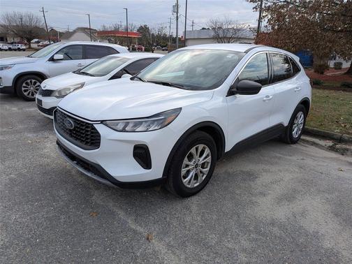 2024 Ford Escape Active