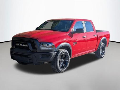 2024 RAM 1500 Classic Warlock Crew Cab 4x4 5'7' Box