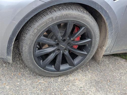 2024 Tesla Model Y Performance Dual Motor All-Wheel Drive