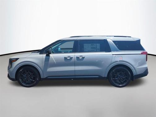 Ceramic Silver 2026 Kia Carnival SX