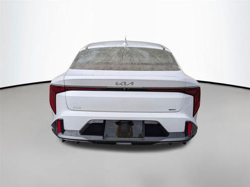 Snow White Pearl 2026 Kia K4 GT-Line