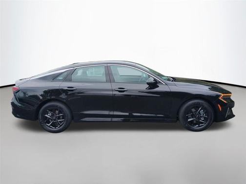 Aurora Black Pearl 2026 Kia K5 LXS FWD
