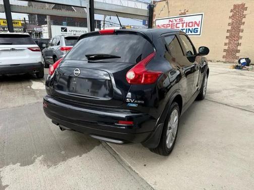 Black 2012 Nissan Juke SV AWD