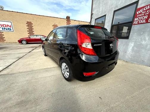 2012 Hyundai Accent GS