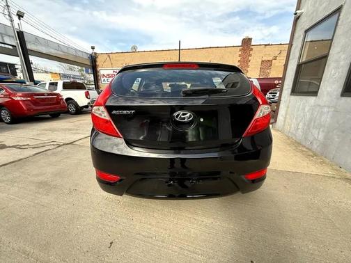 2012 Hyundai Accent GS