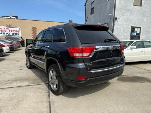 Dark Blue 2013 Jeep Grand Cherokee Limited