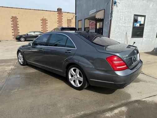 Light Blue 2011 Mercedes-Benz S-Class S550 4-MATIC