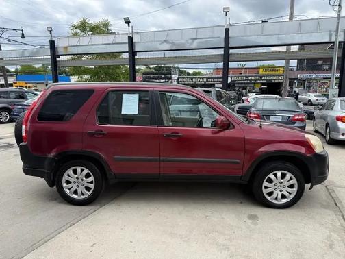 Red 2005 Honda CR-V EX