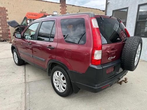 Red 2005 Honda CR-V EX